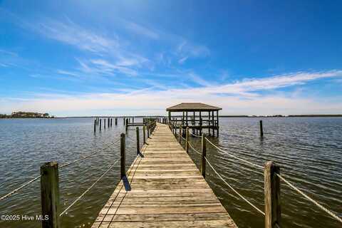 608 Hwy 70 Sea Level, Sealevel, NC 28577