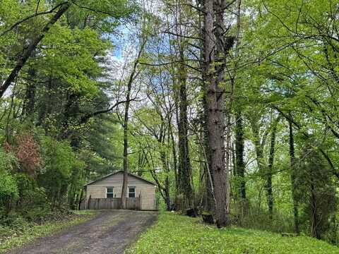 9966 Larimer Road, Logan, OH 43138