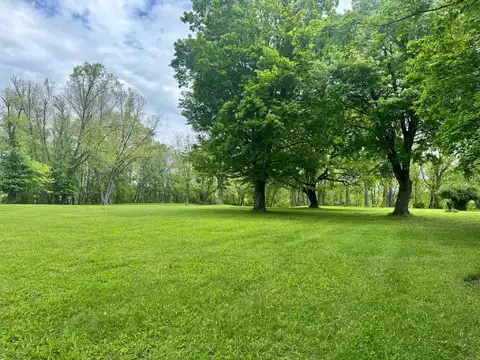 1644 Mt Vernon Road, Newark, OH 43055