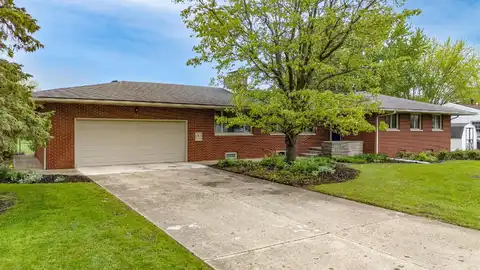 125 River Road, Washington Court House, OH 43160