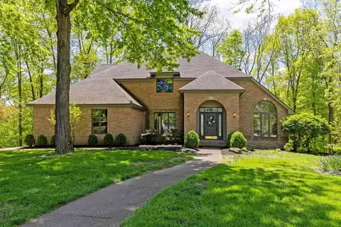 1299 Stratford Woods Drive, Newark, OH 43055