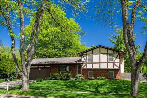 912 Middlebury Drive S, Worthington, OH 43085