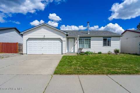 6464 W Kamloops Dr, Rathdrum, ID 83858