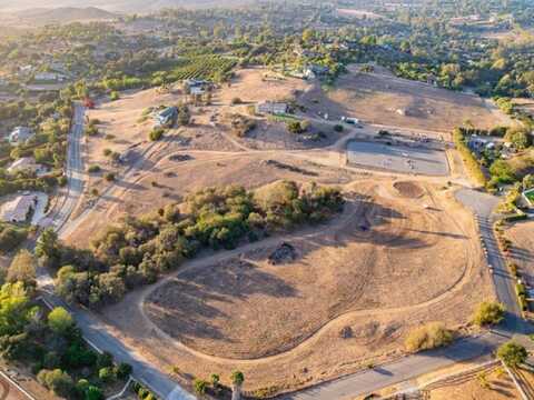 4782 Sleeping Indian Road, Fallbrook, CA 92028