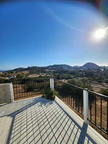 4782 Sleeping Indian Road, Fallbrook, CA 92028
