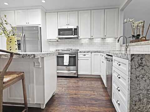 38858 Lobelia Circle, Palm Desert, CA 92211