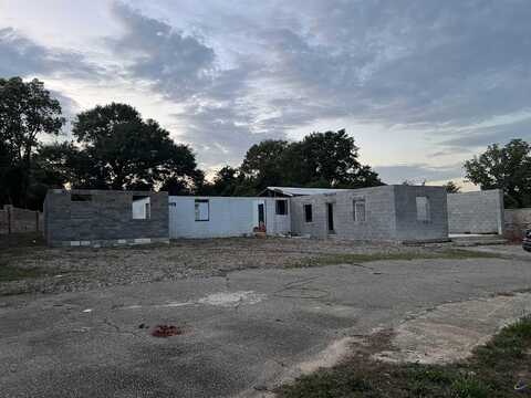 402 & 404 Green Street, Warner Robins, GA 31093