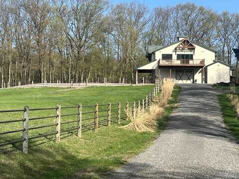 429 Taghkanic Churchtown Road, Craryville, NY 12521