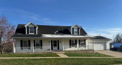 1309 Emerald Drive, Marshalltown, IA 50158