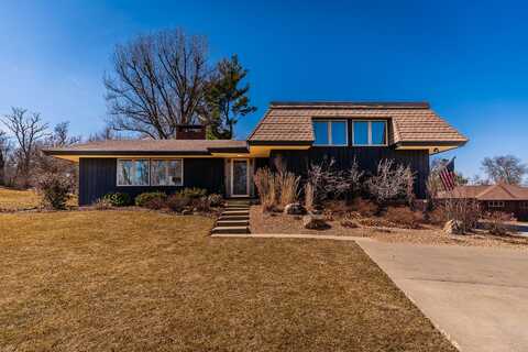 1717 Country Club Place, Marshalltown, IA 50158