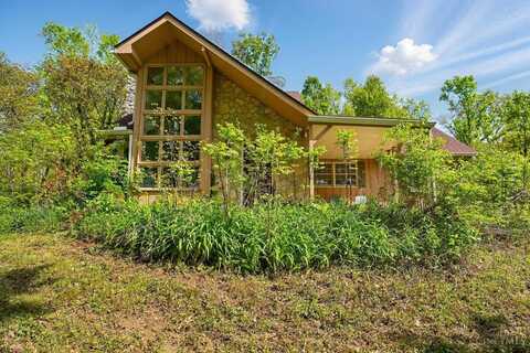 2574 Oxford Trenton Road, Milford, OH 45056
