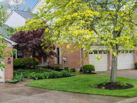 2869 Phaeton Lane, Deerfield, OH 45039
