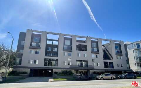 1617 S Beverly Glen Blvd, Los Angeles, CA 90024