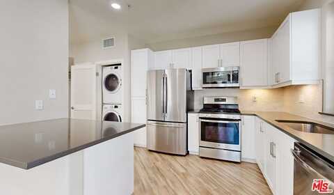 6240 W 3rd St, LOS ANGELES, CA 90036