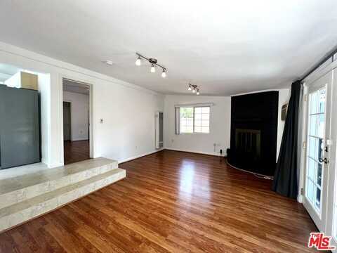 364 N San Vicente Blvd, West Hollywood, CA 90048