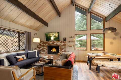 26645 Lake Forest Dr, Twin Peaks, CA 92391