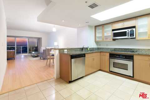 13700 Marina Pointe Dr, Marina Del Rey, CA 90292