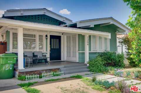 1304 W 55th St, Los Angeles, CA 90037