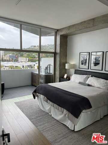 1155 N La Cienega Blvd, West Hollywood, CA 90069