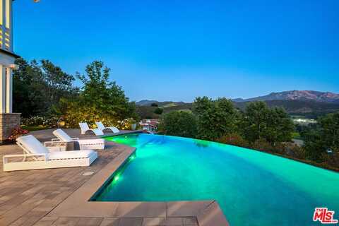 26767 Mulholland Hwy, Calabasas, CA 91302