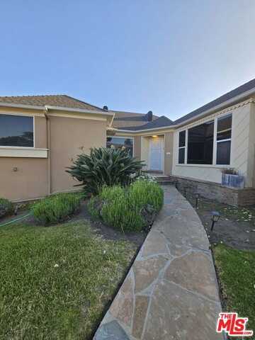 4512 Chasar Pl, Los Angeles, CA 90043
