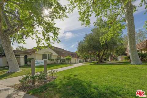 10415 Larwin Ave, Chatsworth, CA 91311