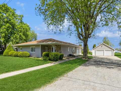 203 W Franklin Street, New Sharon, IA 50207