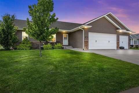 5410 Triple Crown Drive, Marion, IA 52302