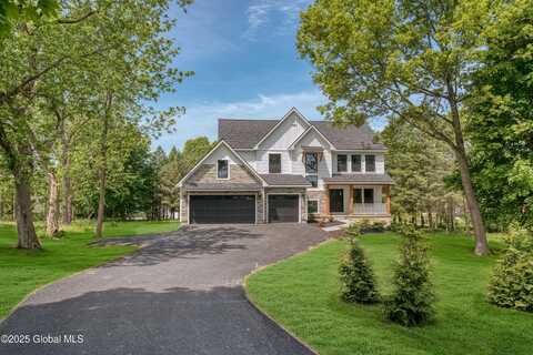 225 Pinewood Drive, Guilderland, NY 12303