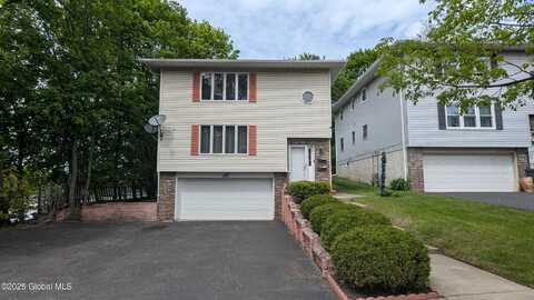 821 Salina Street, Schenectady, NY 12308