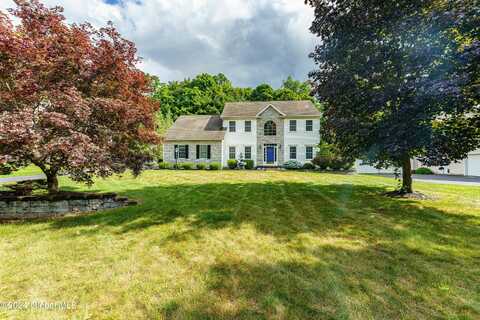 20 Birch Hill Road, Clifton Park, NY 12019