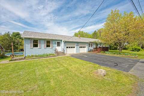 6215 Hawes Road, Guilderland, NY 12009