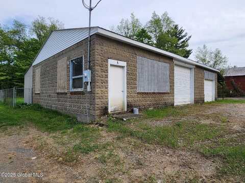 6 Marion Avenue, Corinth, NY 12822