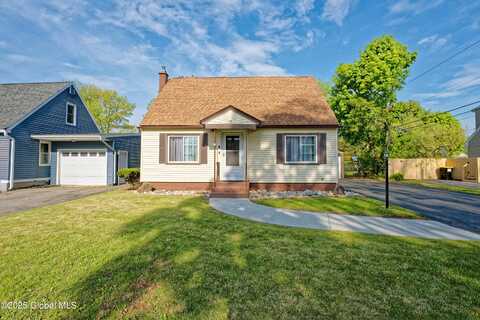 4 Old Fort Avenue, Rotterdam, NY 12306