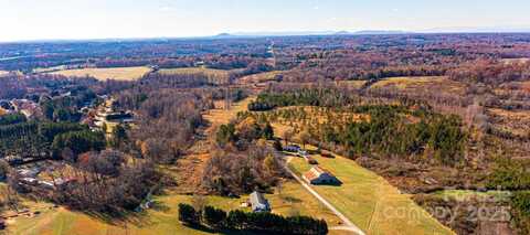 2200 Oweda Drive, Conover, NC 28613