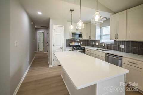 1004 Johnson Street, Charlotte, NC 28206