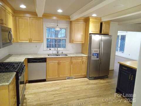 5101 Allison Avenue, Charlotte, NC 28226