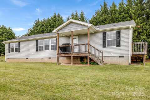 14 Phoenix Circle, Alexander, NC 28701