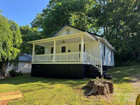 206 Lynch Street, Lincolnton, NC 28092
