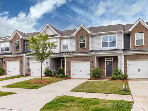 2141 Bexar Trail, Matthews, NC 28105