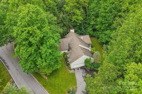107 Camellia Way, Hendersonville, NC 28739