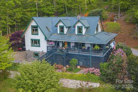 806 Twin Brook Drive, Waynesville, NC 28785
