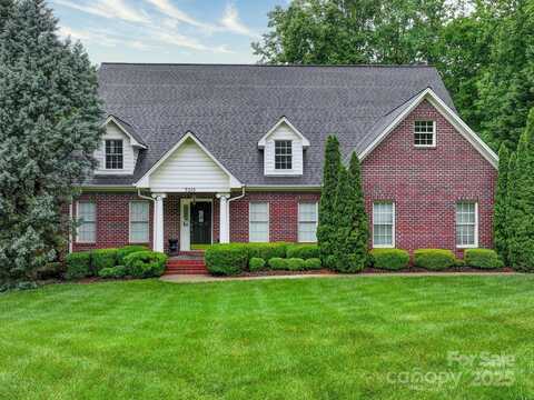 3015 Hamptonbrook Drive, Gastonia, NC 28056