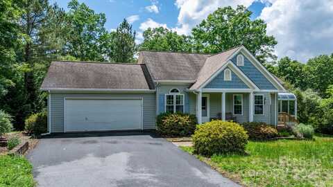 109 Gatwick Court, Statesville, NC 28677