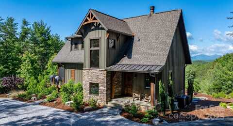 2775 Campbells Trace, Nebo, NC 28761