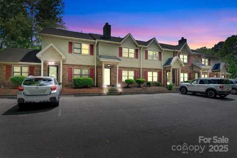 1485 20th Avenue NE, Hickory, NC 28601
