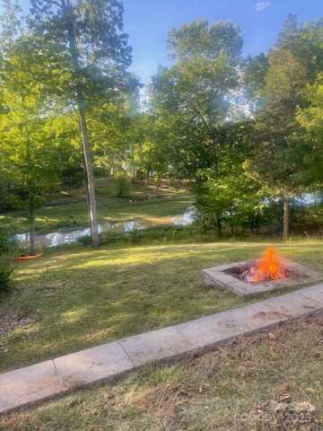 444 Snapdragon Drive, Clover, SC 29710