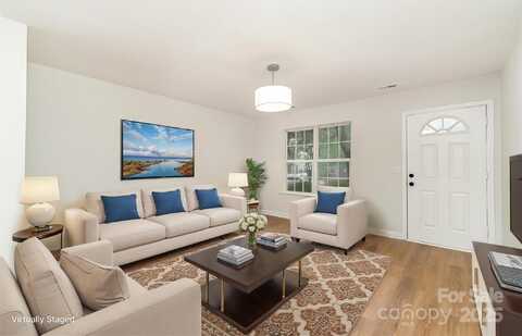 1620 Crandon Drive, Charlotte, NC 28216