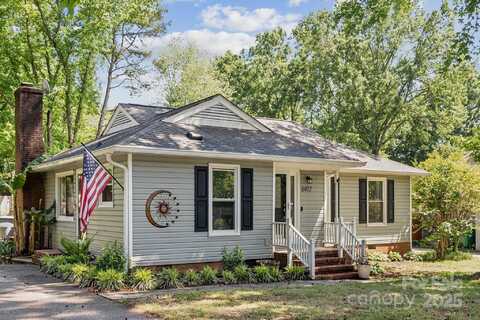 6412 Old Meadow Road, Charlotte, NC 28227