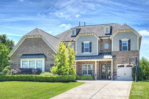 305 Decanting Lane, Fort Mill, SC 29707